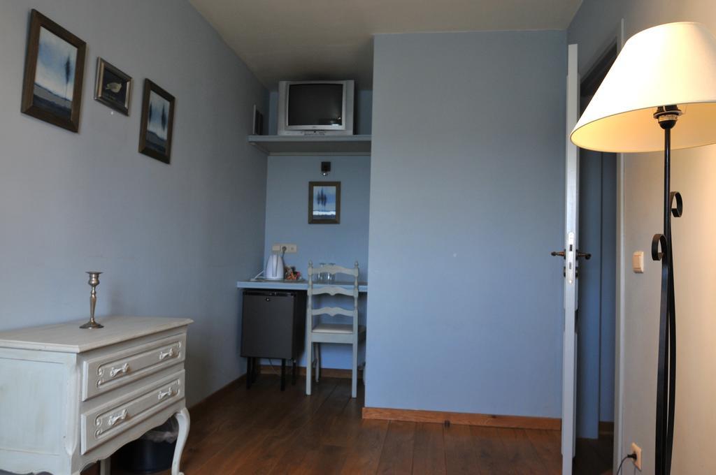 Hostellerie Au Coeur Du Spinois Rebecq-Rognon Phòng bức ảnh
