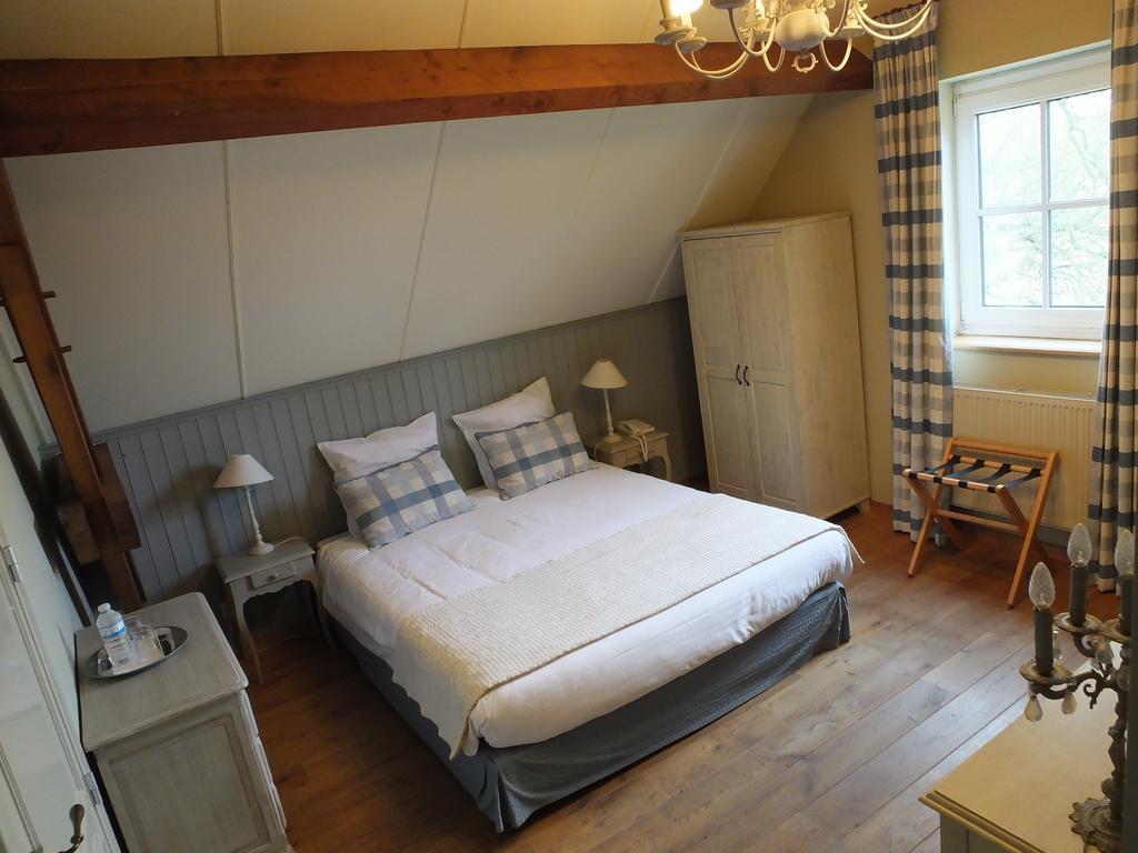 Hostellerie Au Coeur Du Spinois Rebecq-Rognon Phòng bức ảnh