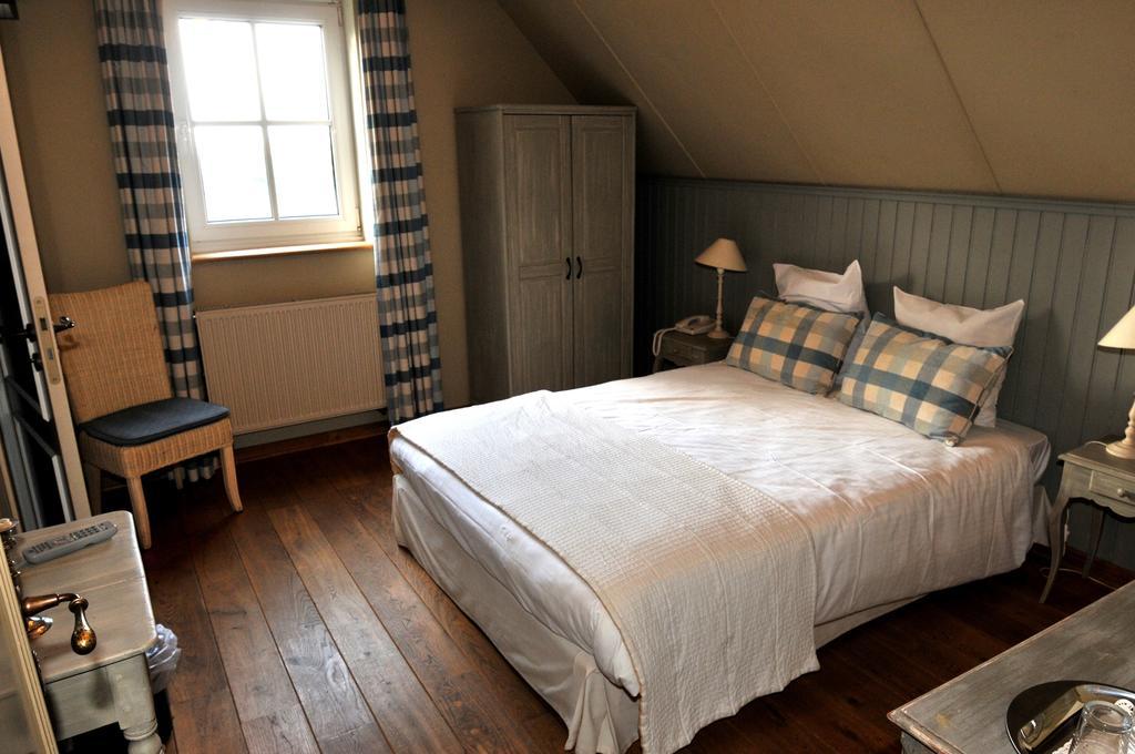 Hostellerie Au Coeur Du Spinois Rebecq-Rognon Phòng bức ảnh