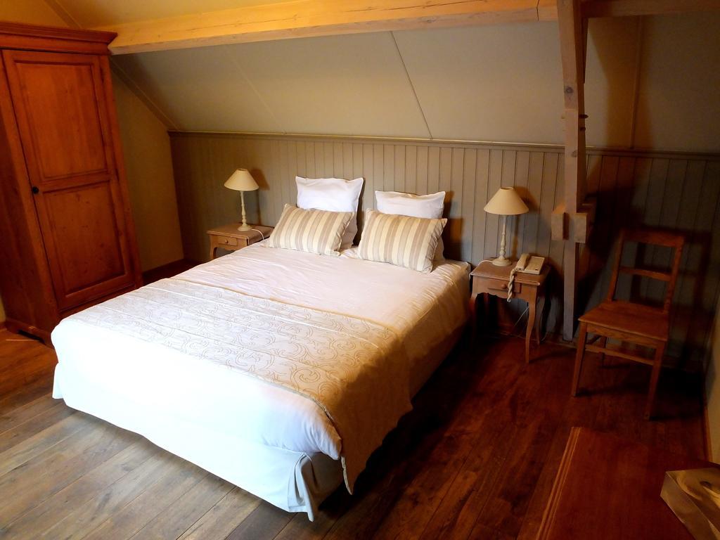 Hostellerie Au Coeur Du Spinois Rebecq-Rognon Phòng bức ảnh